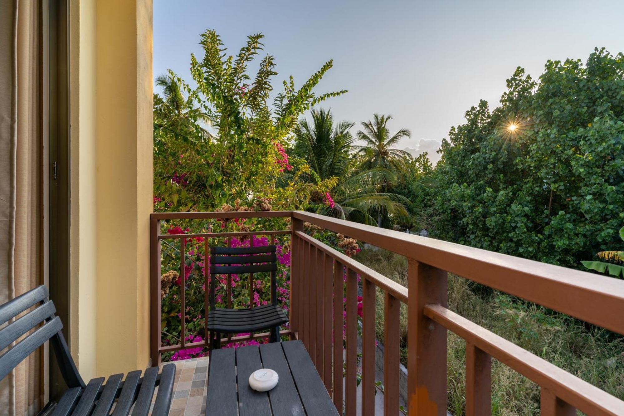 Nala Veli Beach & Spa 乌库拉斯 外观 照片