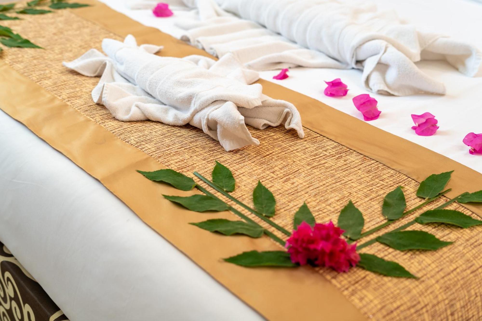 Nala Veli Beach & Spa 乌库拉斯 外观 照片