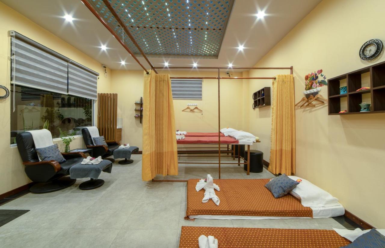 Nala Veli Beach & Spa 乌库拉斯 外观 照片