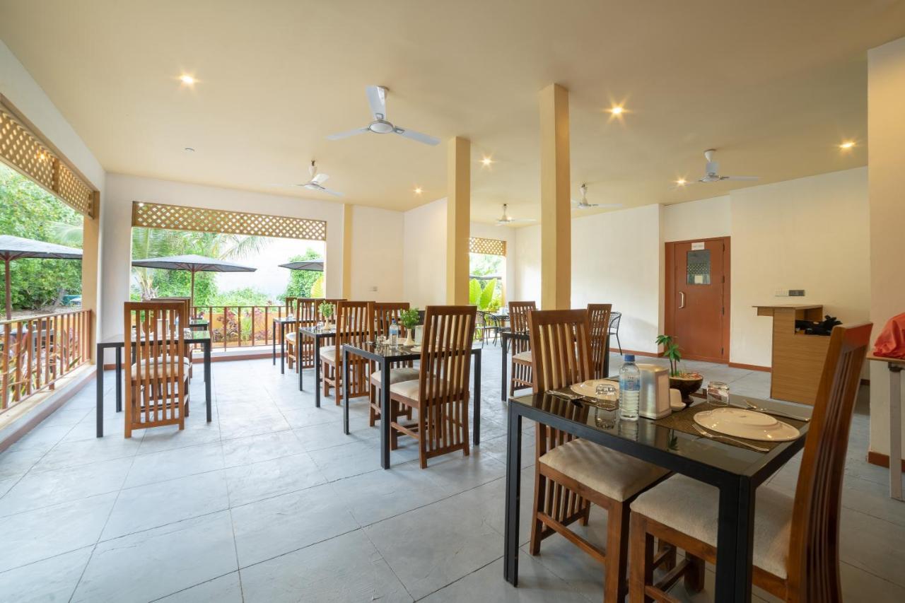 Nala Veli Beach & Spa 乌库拉斯 外观 照片